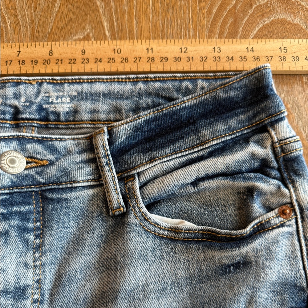 OLD NAVY Higher High-Rise Flare Women’s Blue Jeans Secret Smooth Pockets Sz 8P - Picture 9 of 14